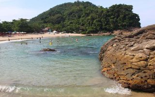 Praia do Meio em Trindade, RJ (Foto: Esse Mundo É Nosso)