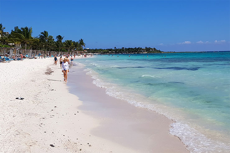 Praia de Akumal, México