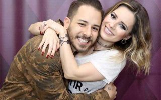 Assista à live de Sandy e Junior (Foto: Divulgação)