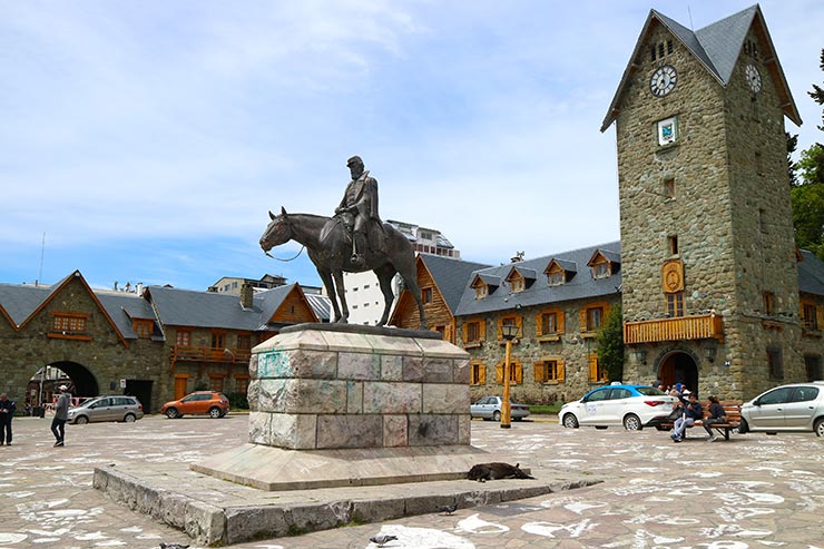 Bariloche no verão: Centro cívico (Foto: Esse Mundo é Nosso)