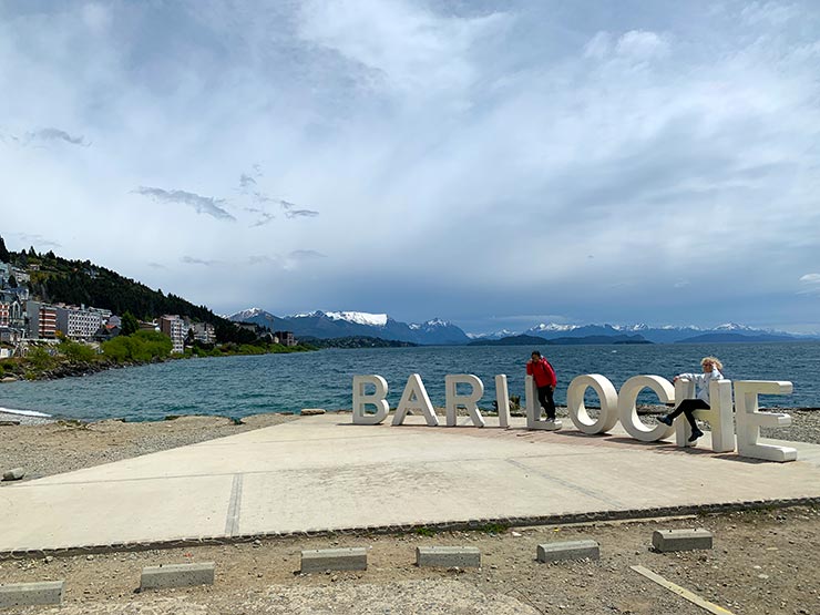 Bariloche no verão: Letreiro da cidade (Foto: Esse Mundo é Nosso)