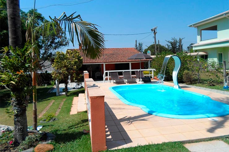 Hotéis e pousadas em Holambra: Piscina da Pousada Chácara Vivalli (Foto: Reprodução/Booking)