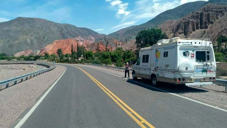 Sara Vallejos, uma bisavó de motorhome pela América do Sul