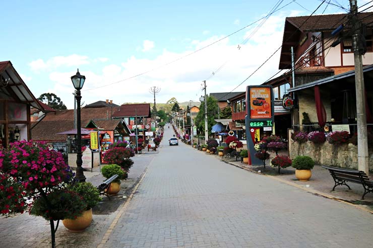 Rua principal de Monte Verde, MG