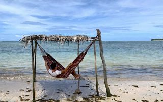 Rede na Praia de Tassimirim