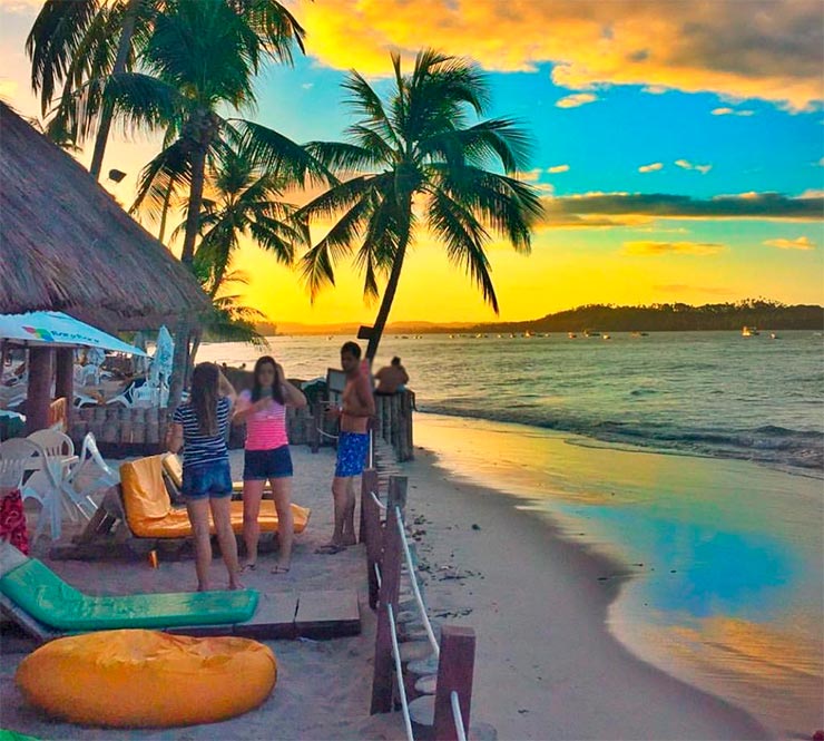 Beach club Bora Bora na Praia dos Carneiros (Foto: Esse Mundo é Nosso)