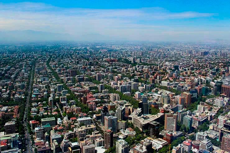 Covid-19 no Chile: Vista de Santiago no Sky Costanera (Foto: Esse Mundo é Nosso)