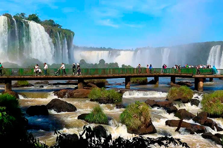 Dica de viagem em família: Cataratas em Foz do Iguaçu (Foto: Esse Mundo é Nosso)