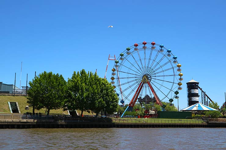 Roda gigante do Parque de la Costa (Foto: Esse Mundo é Nosso)