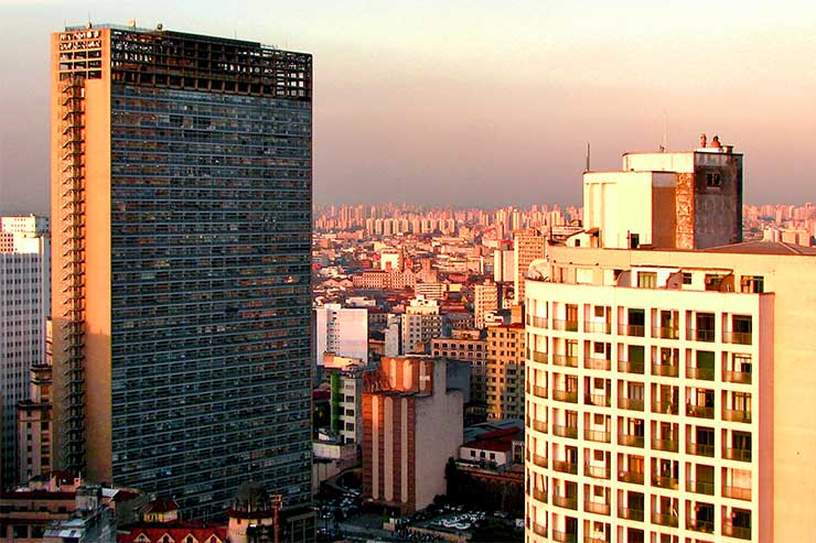 Edifício Mirante do Vale ganhará deck de vidro em São Paulo