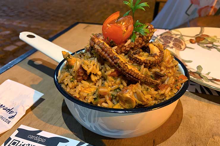 Arroz de polvo do Bistrô Capella em Gostoso, RN