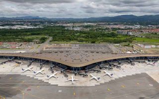 Vista aérea do Aeroporto Internacional da Cidade do Panamá