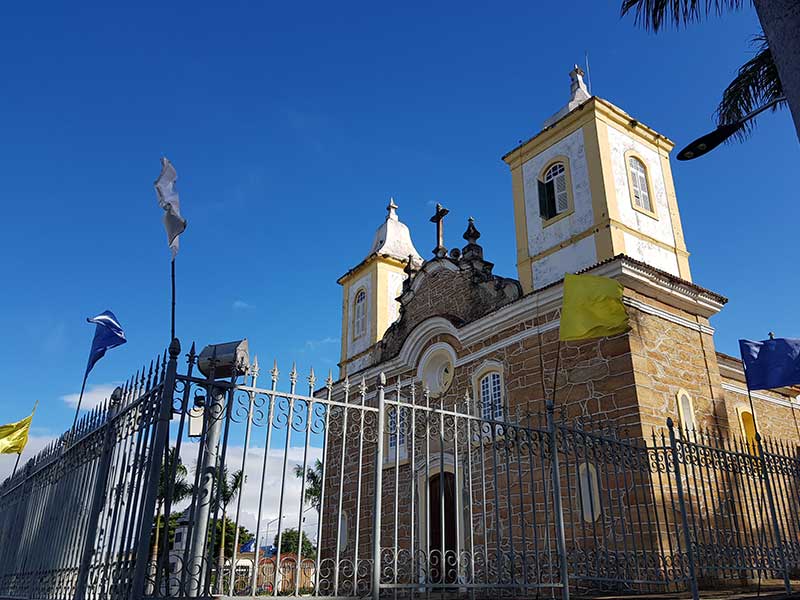 Vista da Igreja de Nossa Senhora da Conceição, a Igreja Matriz de Carrancas