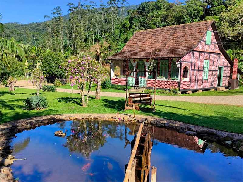 Casa Radünz, construída em técnica Enxaimel, na Rota do Enxaimel, dica do que fazer em Pomerode