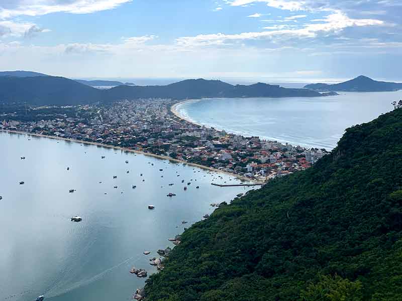 Vista de Bombinhas a partir do Mirante Eco 360