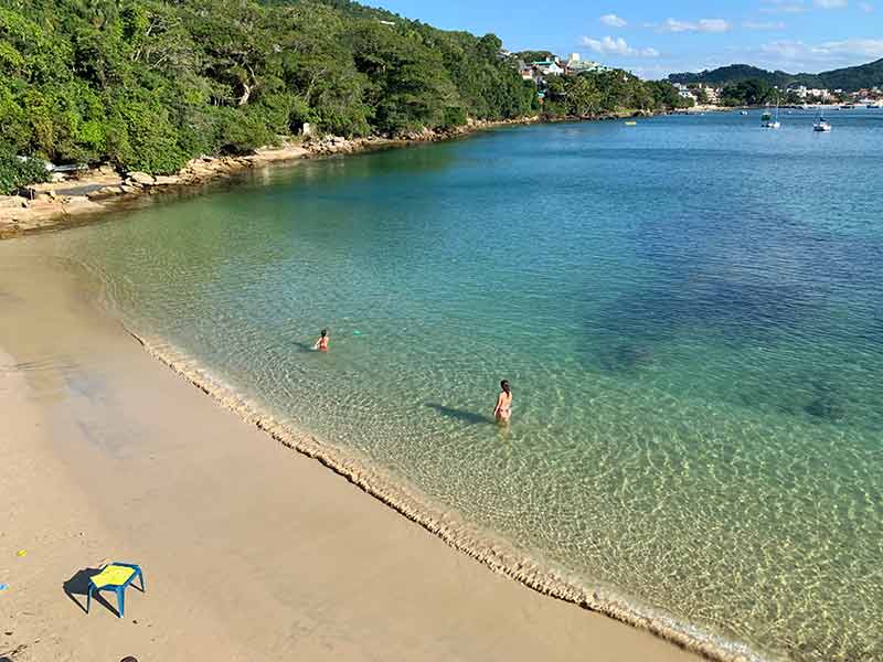 Quem já conhece as praias de Bombinhas - SC? : r/brasil