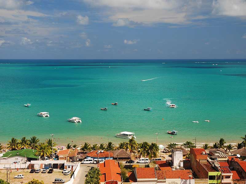Vista aérea da Praia de Maragogi, em Alagoas