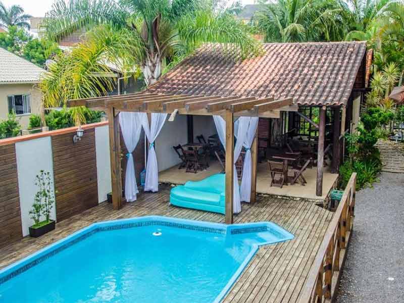 Piscina e gazebo da Dunas da Guarda