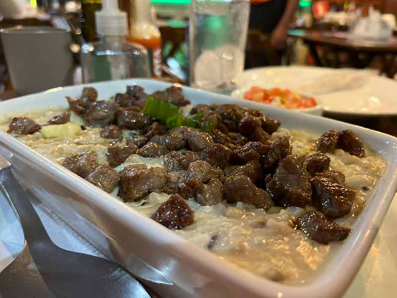 Rubacão, arroz, carne, feijão e nata