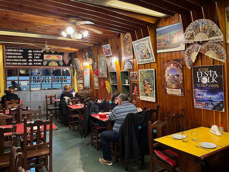 Vista do Taberna Gallega Breogan, restaurante barato em Bariloche
