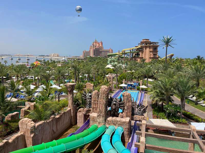 Vista do Aquaventure Waterpark em Dubai, o maior parque aquático do mundo