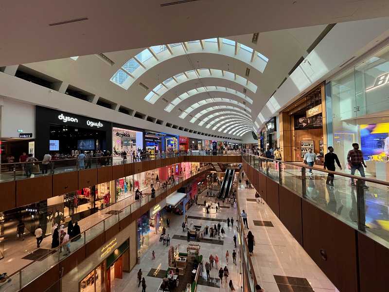 Corredores de lojas do The Dubai Mall