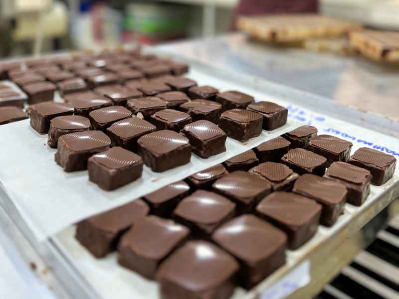 Bombons da Chocolateria, uma opção de fábrica de chocolate em Bariloche aberta ao público