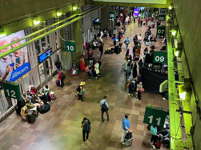 Plataforma de embarque do Terminal Rodoviário do Tietê