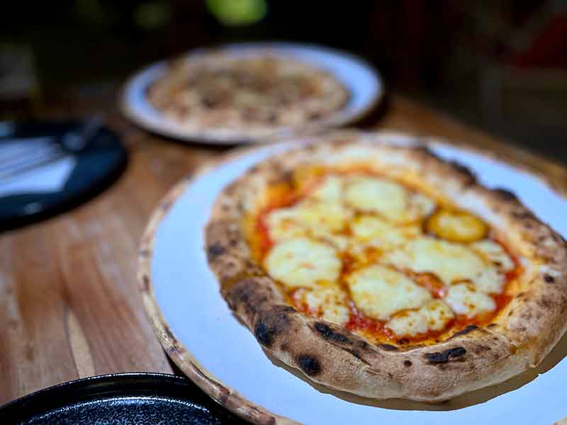 Pizza de fermentação natural do restaurante Urucum, em Cumuru