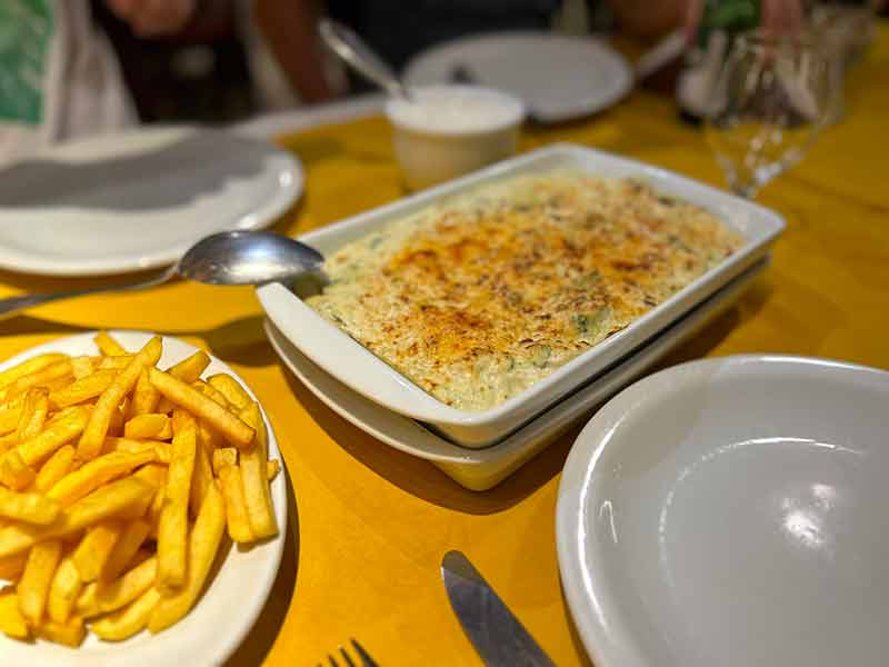 Camarão gratinado com três queijos do restaurante Sabor da Vila