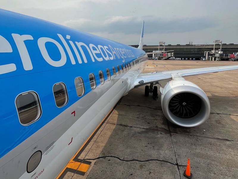 Asa de avião da Aerolíneas em Buenos Aires