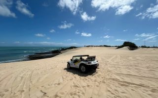 Buggy nas Dunas de Genipabu, dica entre os passeios em Natal