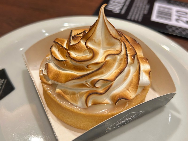 Torta de limão da Jauense, confeitaria em Foz